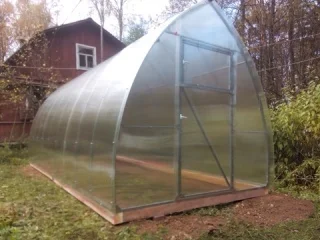 Прочный поликарбонат